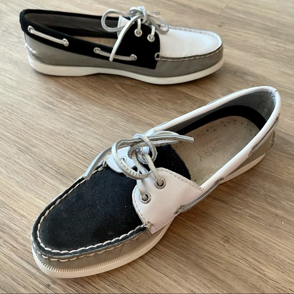 Tuxedo Sperry Top-Sider